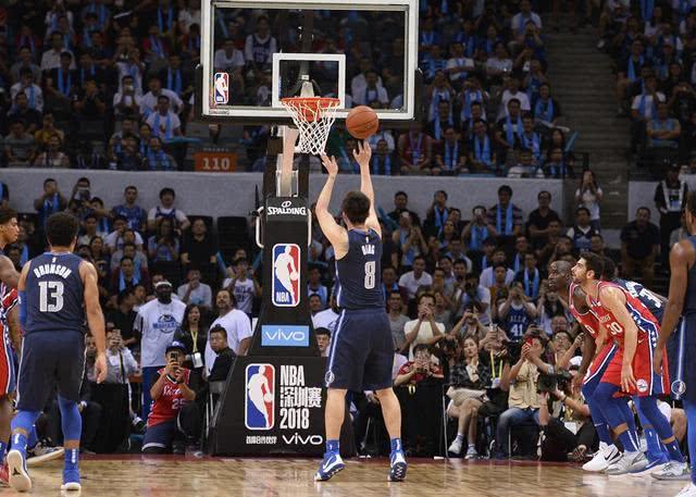 NBA独行侠加时争议绝杀太阳终结对手八连胜登顶联盟引热议
